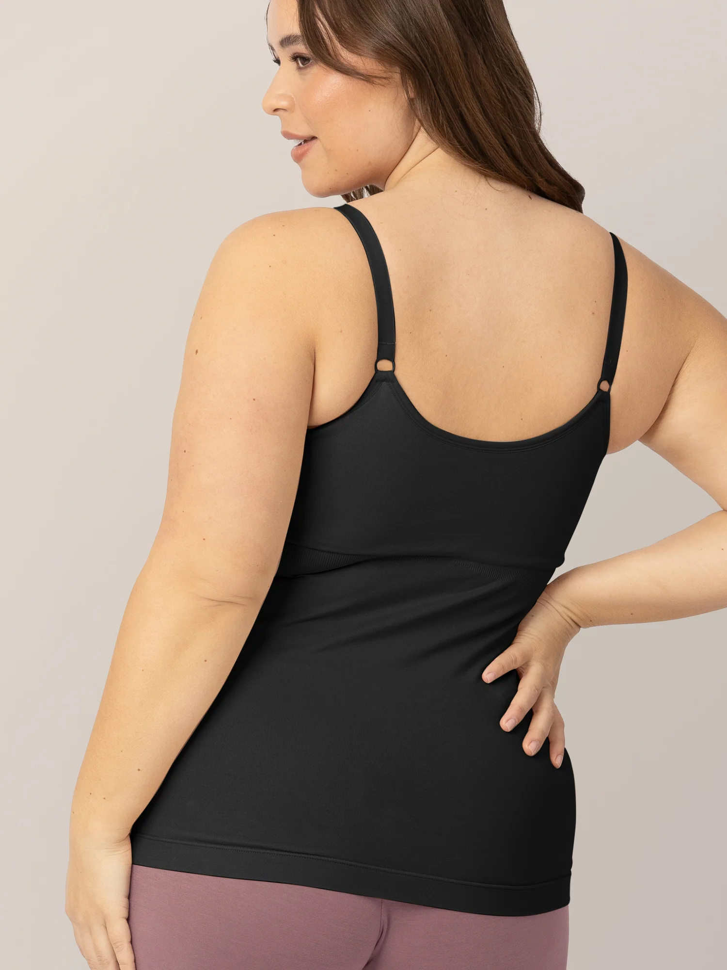 Sublime® Hands-Free Pumping & Nursing Tank | Black - Image 3