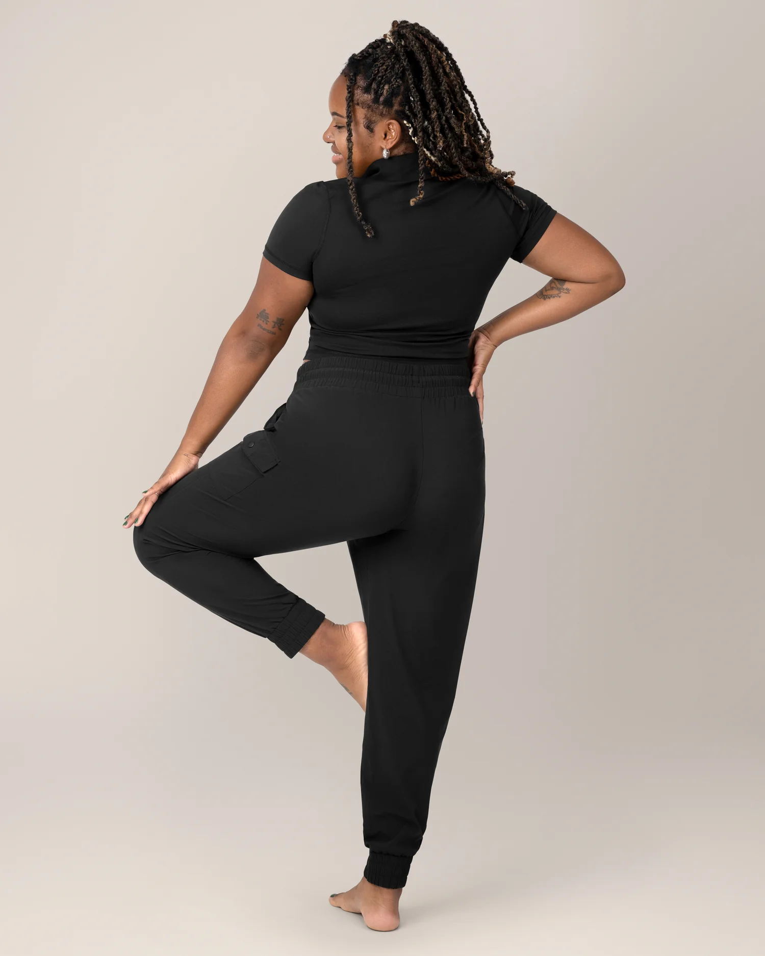 Remy Maternity & Postpartum Cargo Jogger | Black - Image 5